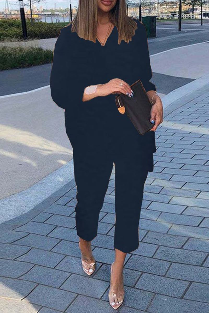 Simplicity Slit Turndown Collar Three Quarter Two Pieces