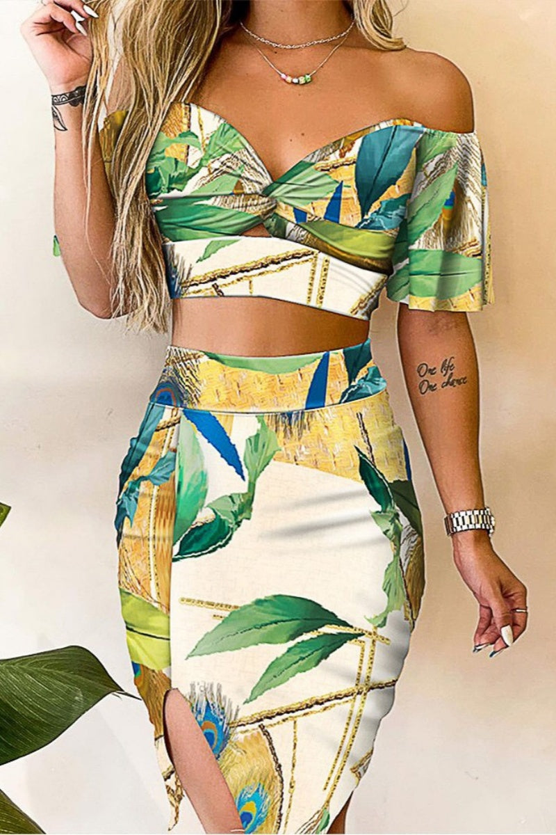 Print Backless Slit Off the Shoulder Short Sleeve Two Pieces