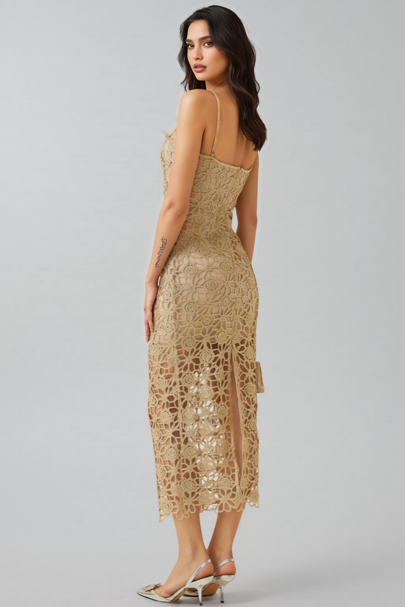 Zephyra Embroidery Midi Dress Set