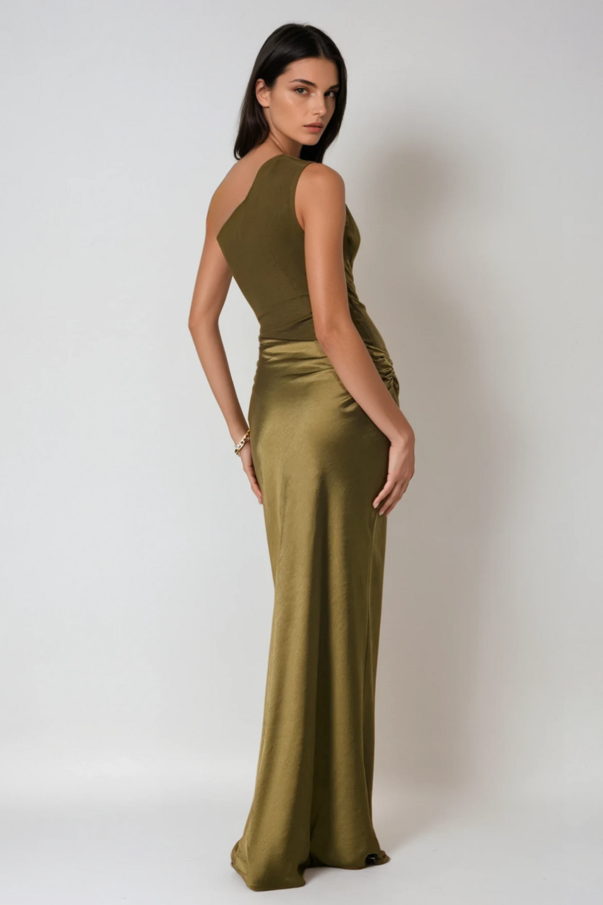 Beres One Shoulder Satin Maxi Dress in Green