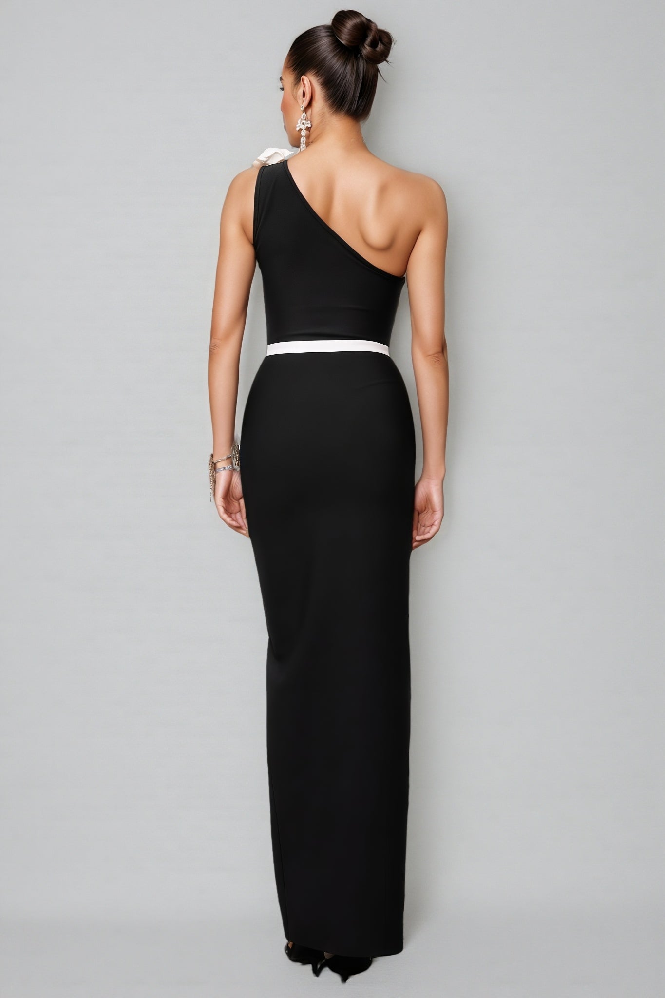 Sia Diagonal Shoulder Maxi Dress