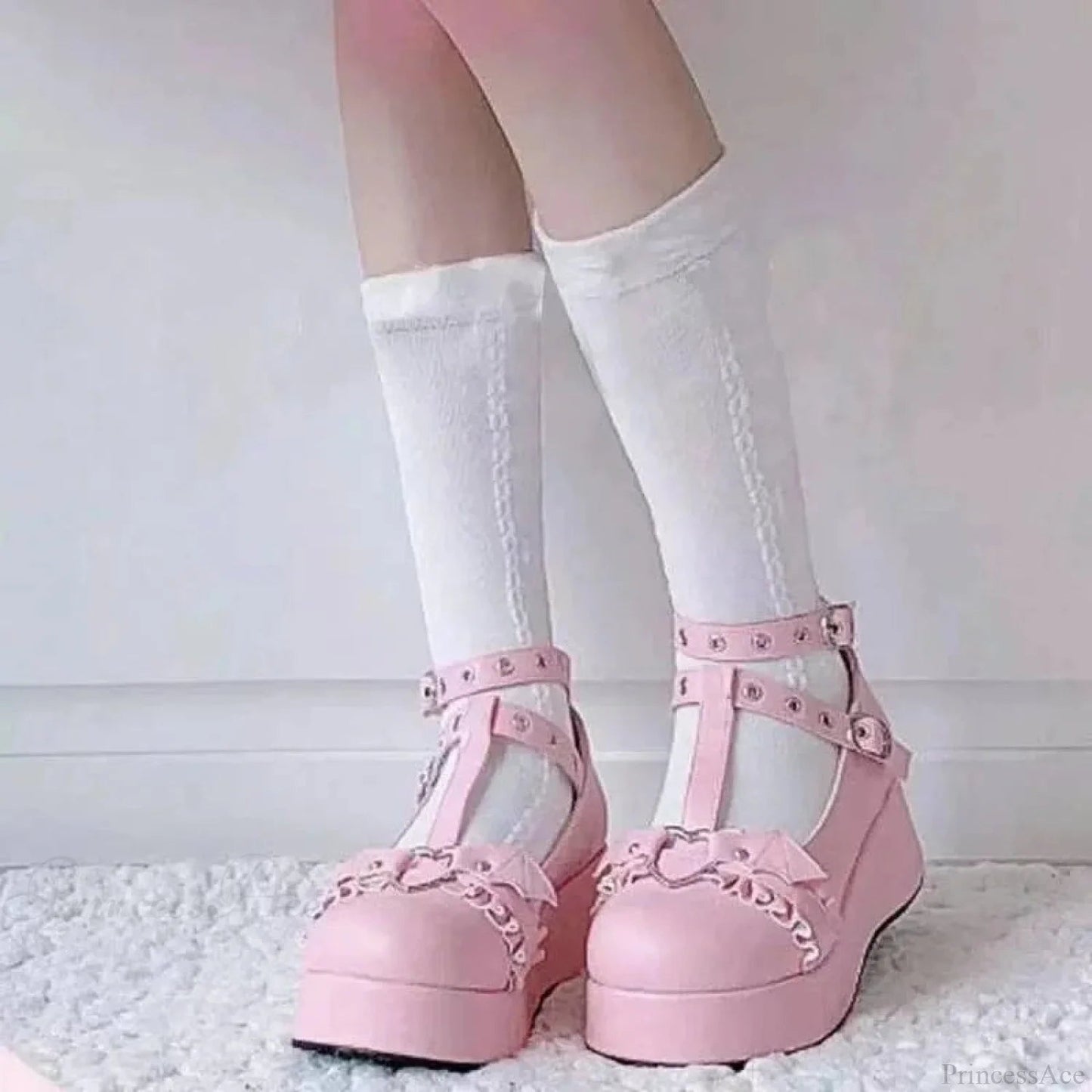 Sweet Heart Clasp Mary Janes Gothic Raised-sole Boot