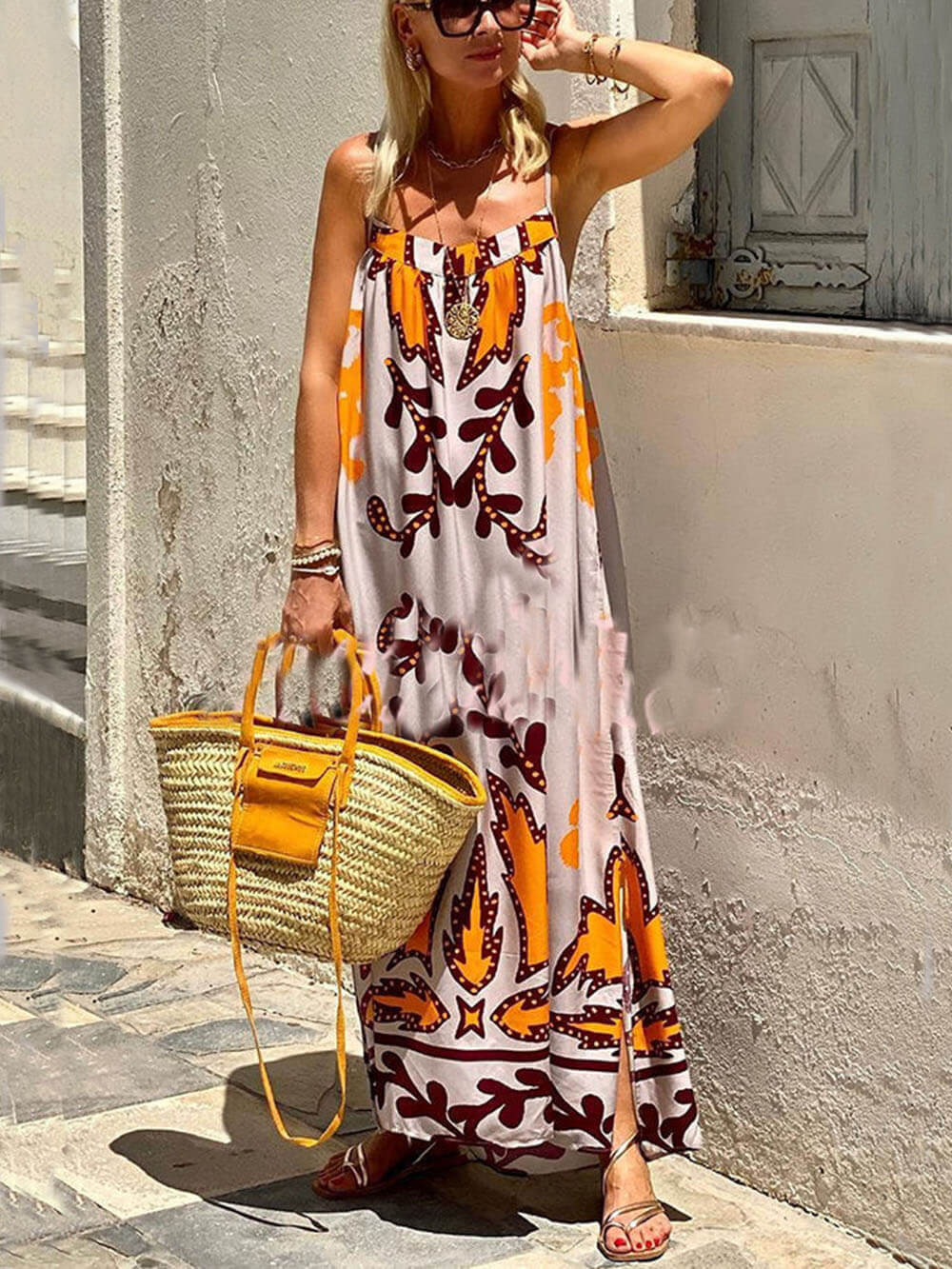 Artemis Delight - Print Spaghetti Strap Maxi Dress