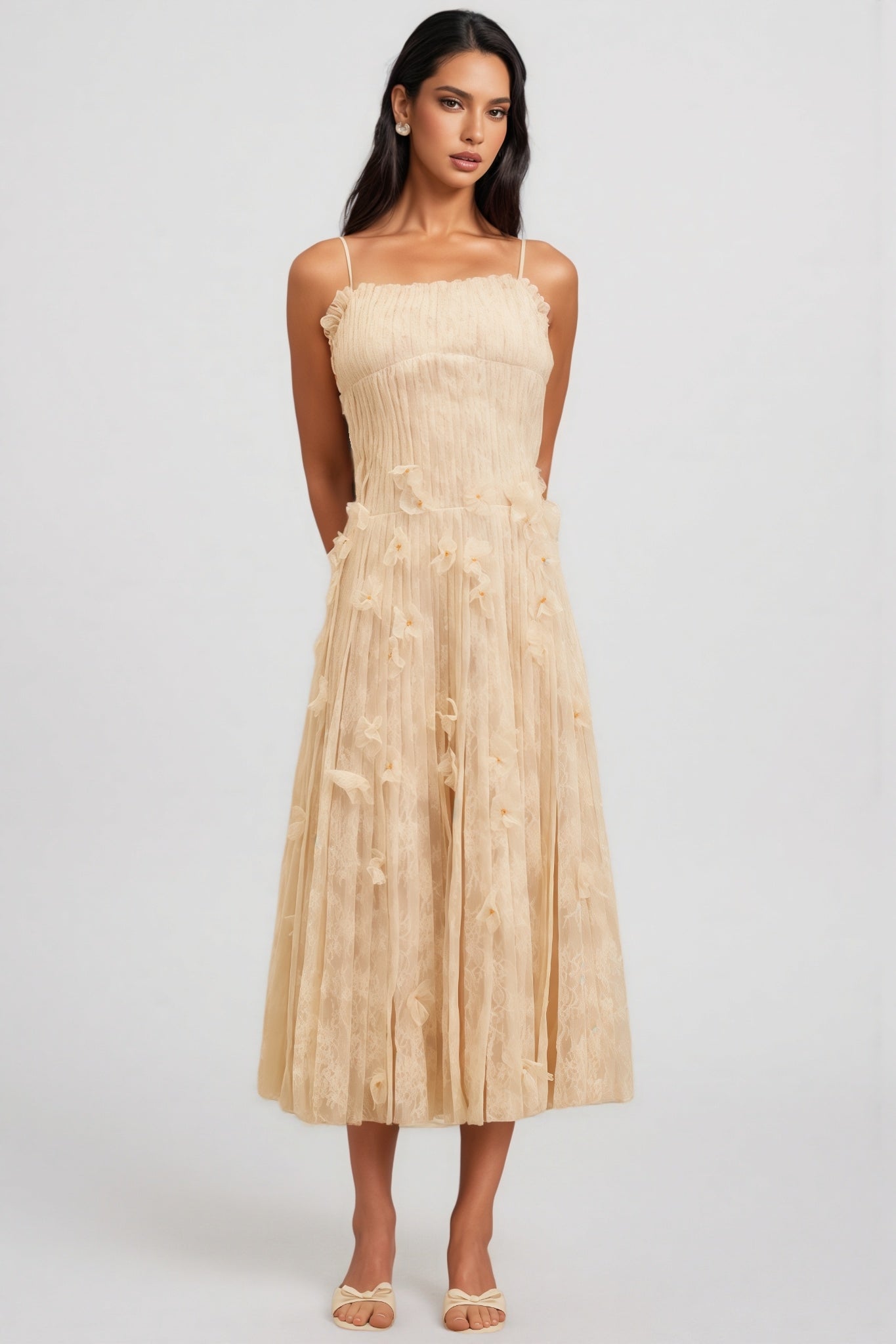 Urikd 3d Flower Strapless Maxi Dress