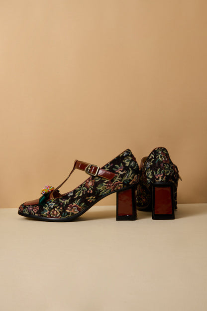 Soffia | Reese Sprinkle Applique T-strap Pump