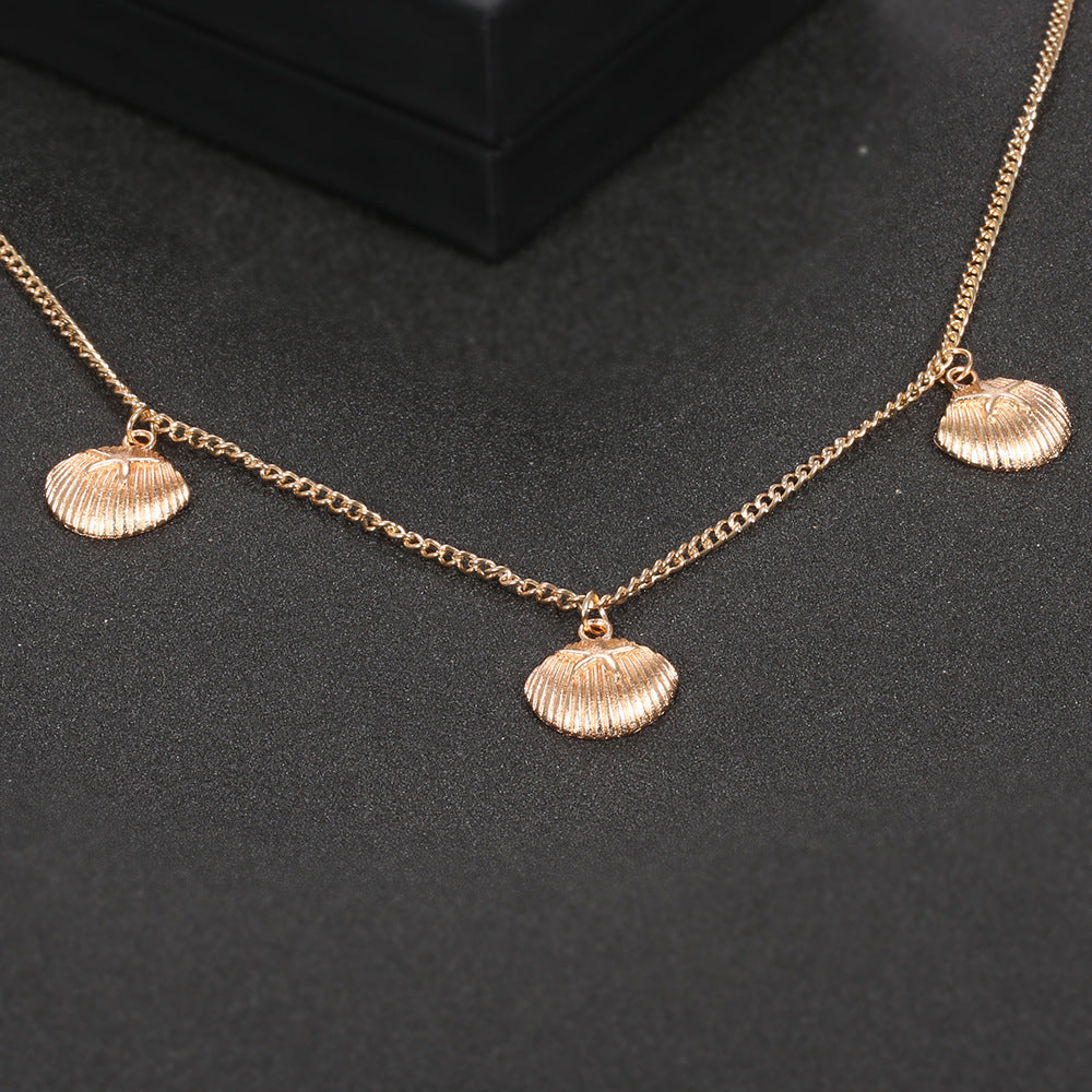 Stunning Gold Necklace for Daily Wear