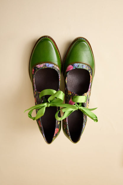 Soffia | Romance Novel Leather Pump