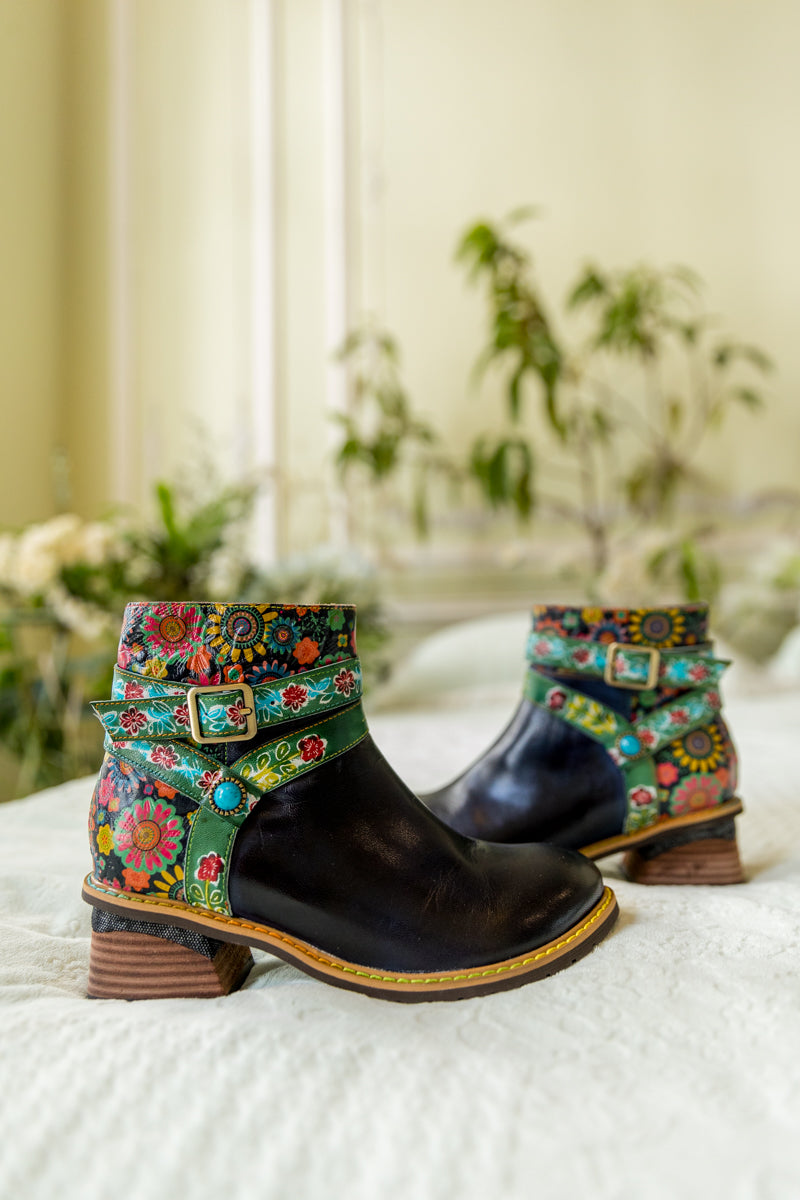 Soffia | Abstract Strap Leather Ankle Boot
