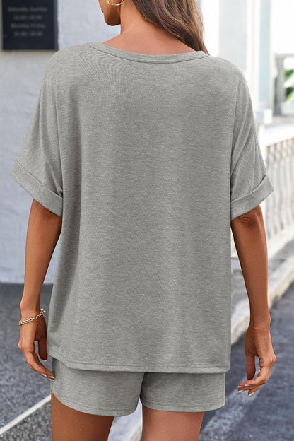 Color Bat Sleeve T-shirt Shorts Set