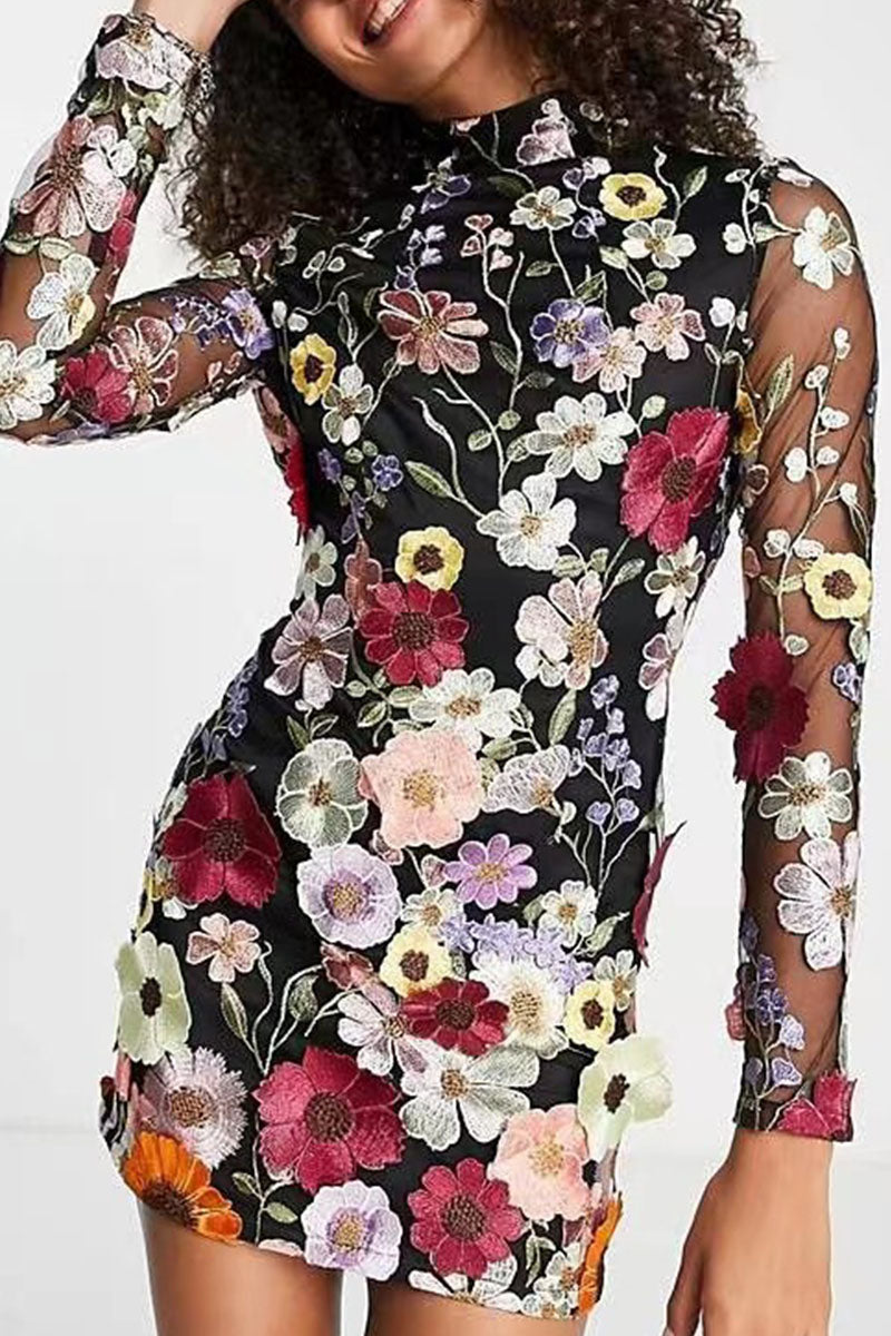 Sweet Patchwork Appliques Half a Turtleneck One Step Skirt Dresses