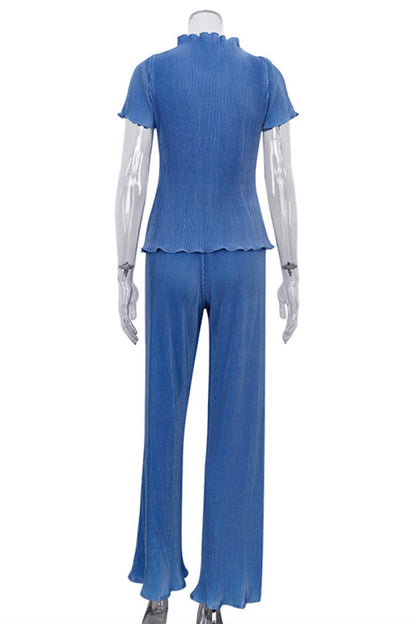 Fold Half a Turtleneck Short Sleeve Two Pieces