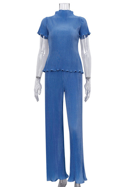 Fold Half a Turtleneck Short Sleeve Two Pieces