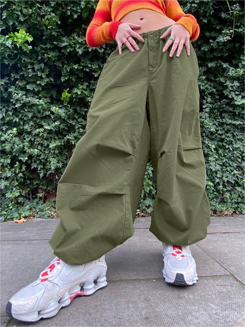 Green Oversize Parachute Cargo Pants With Drawstring