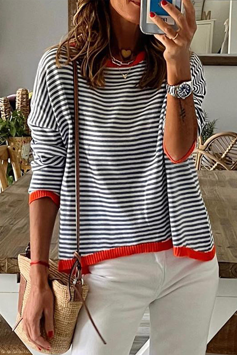 Striped Contrast O Neck Sweaters