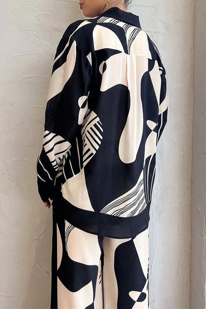 Geometric Print Pocket Turndown Collar Two Pieces