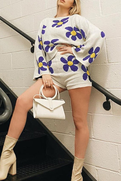 Color Block Embroidered O Neck Long Sleeve Two Pieces