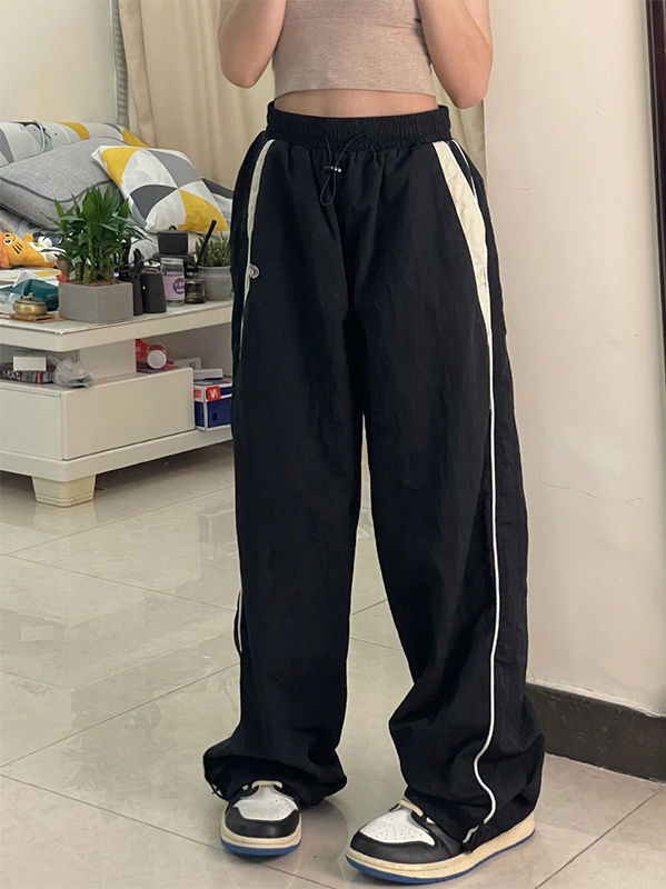 Black Baggy Oldschool Sweatpants With Contrast Piping Detail