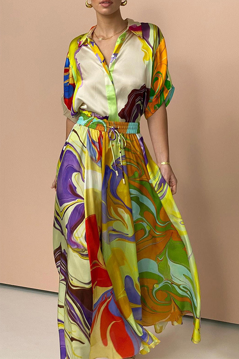 Geometric Printing Turndown Collar Short Sleeve Two Pieces