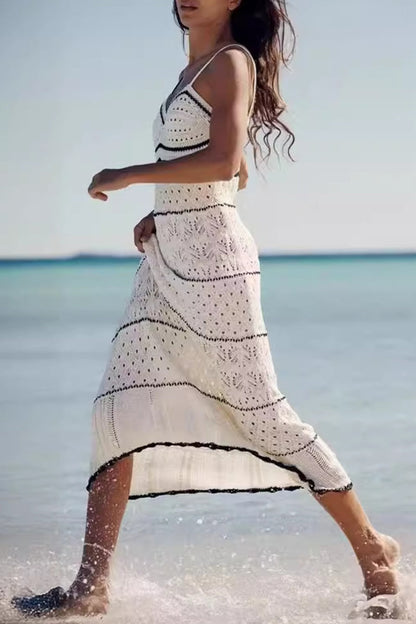 Hollowed Out Contrast Weave V Neck One Step Skirt Dresses