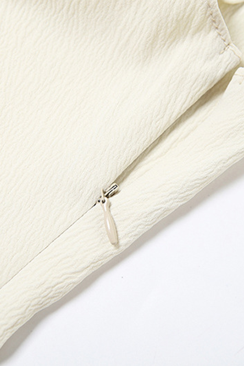 Irregular Sloping Shoulder T-shirts