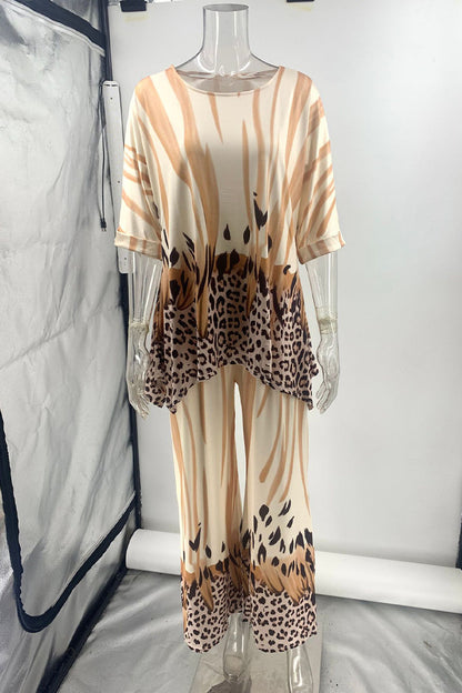 Daily Leopard Print Contrast O Neck Three Quarter Two Pieces
