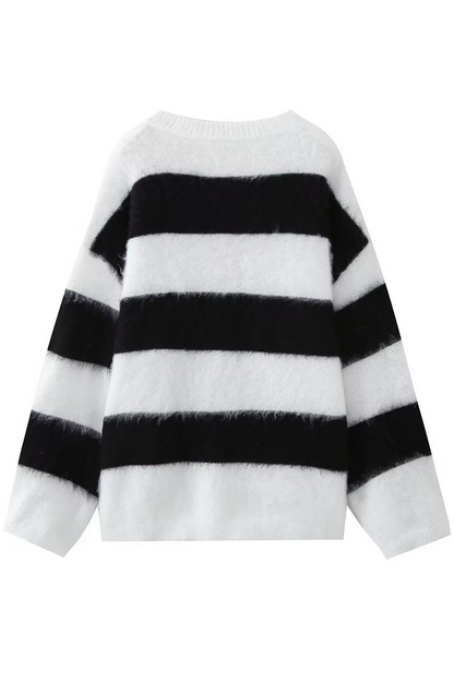 Stripe Fluffy Contrast O Neck Sweaters