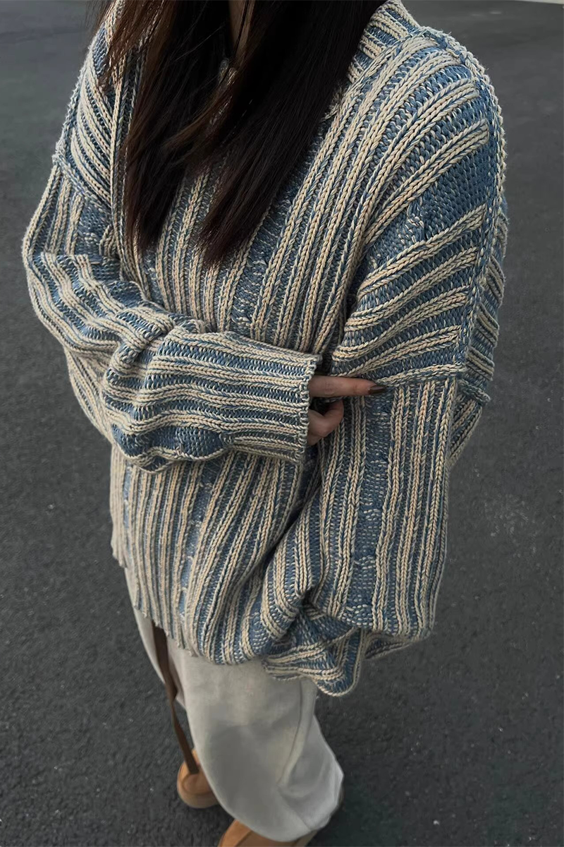 Stripe Weave Contrast Potholes O Neck Sweaters