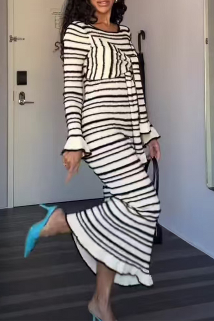 Stripe Patchwork Bow Decor Contrast O Neck One Step Skirt Dresses