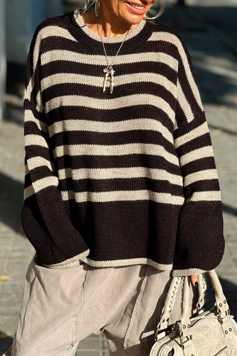 Stripe Weave Contrast O Neck Sweaters