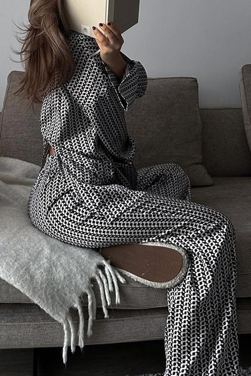Geometric Print Patchwork Slit Contrast Turndown Collar Long Sleeve Two Pieces