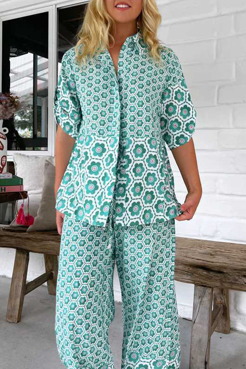 Vacation Geometric Print Contrast Turndown Collar Short Sleeve Two Pieces