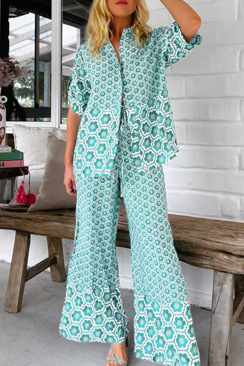 Vacation Geometric Print Contrast Turndown Collar Short Sleeve Two Pieces