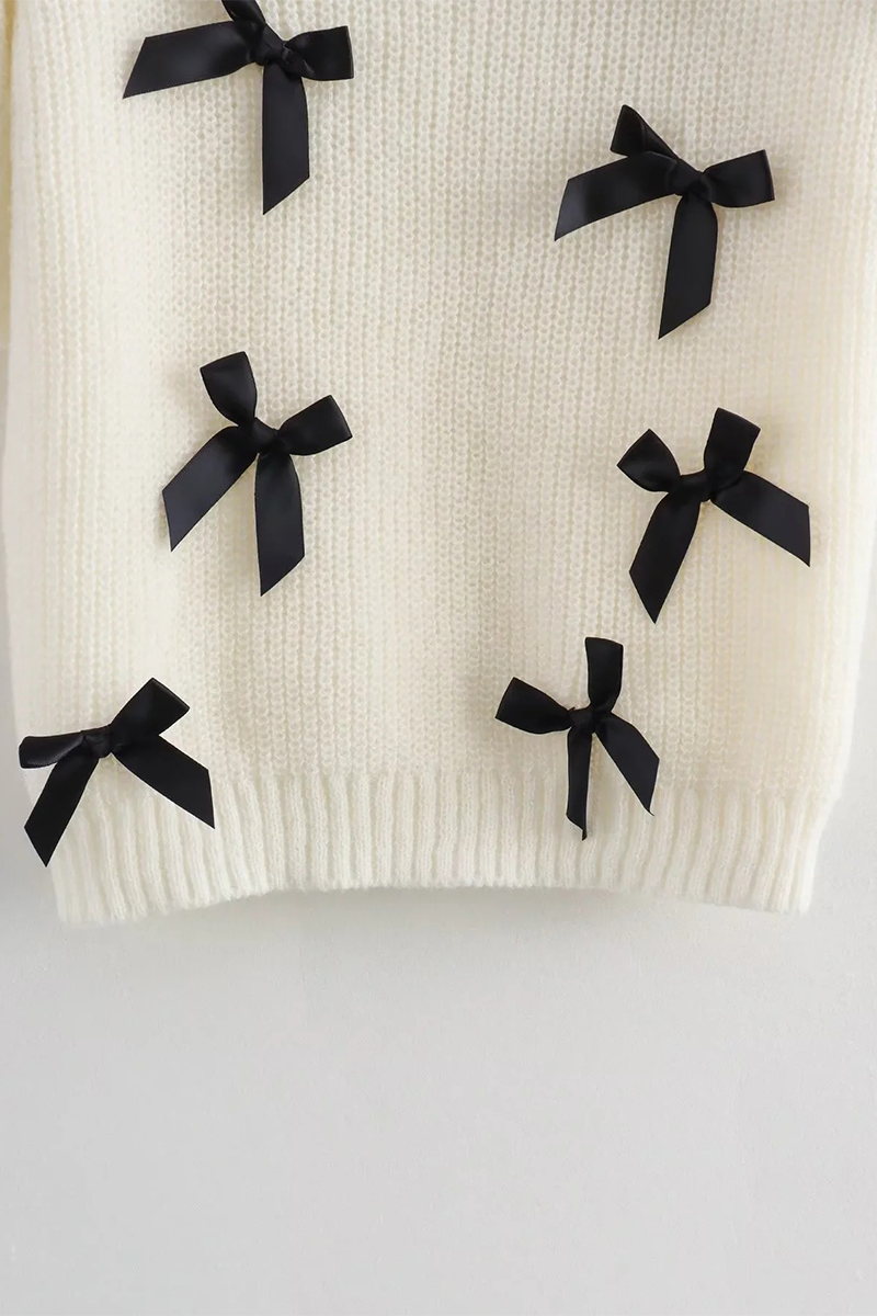 Bow Patchwork Contrast O Neck Sweaters