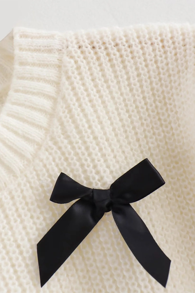 Bow Patchwork Contrast O Neck Sweaters