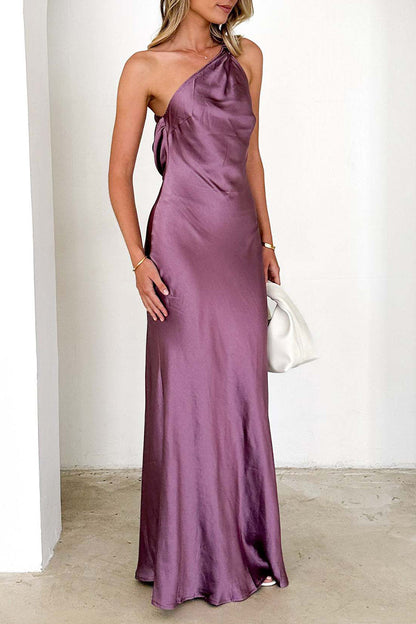 Backless Adjustable Sloping Shoulder Long Dresses