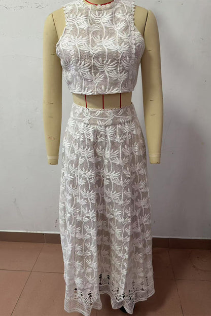 Flowers Embroidered Pocket Zipper O Neck Sleeveless Two Pieces
