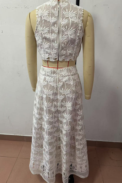 Flowers Embroidered Pocket Zipper O Neck Sleeveless Two Pieces