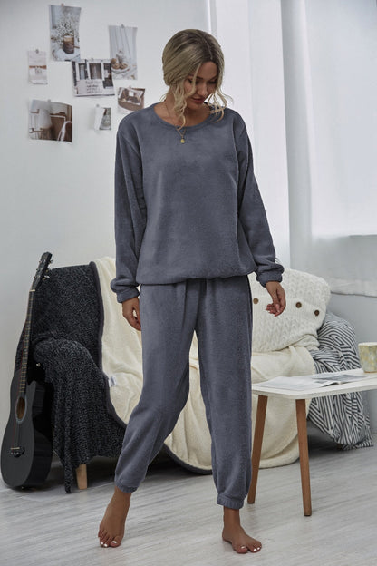 | Grey Crewneck Sweatshirt & Joggers