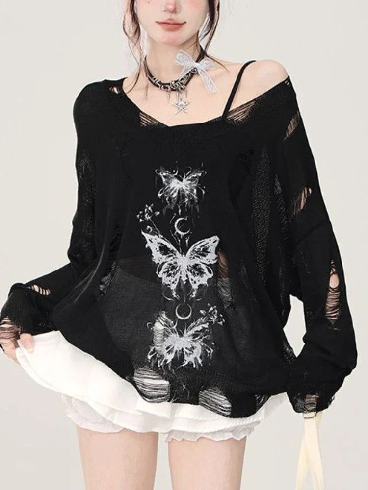 Lotte® | Women's oversized sweater with a butterfly motif