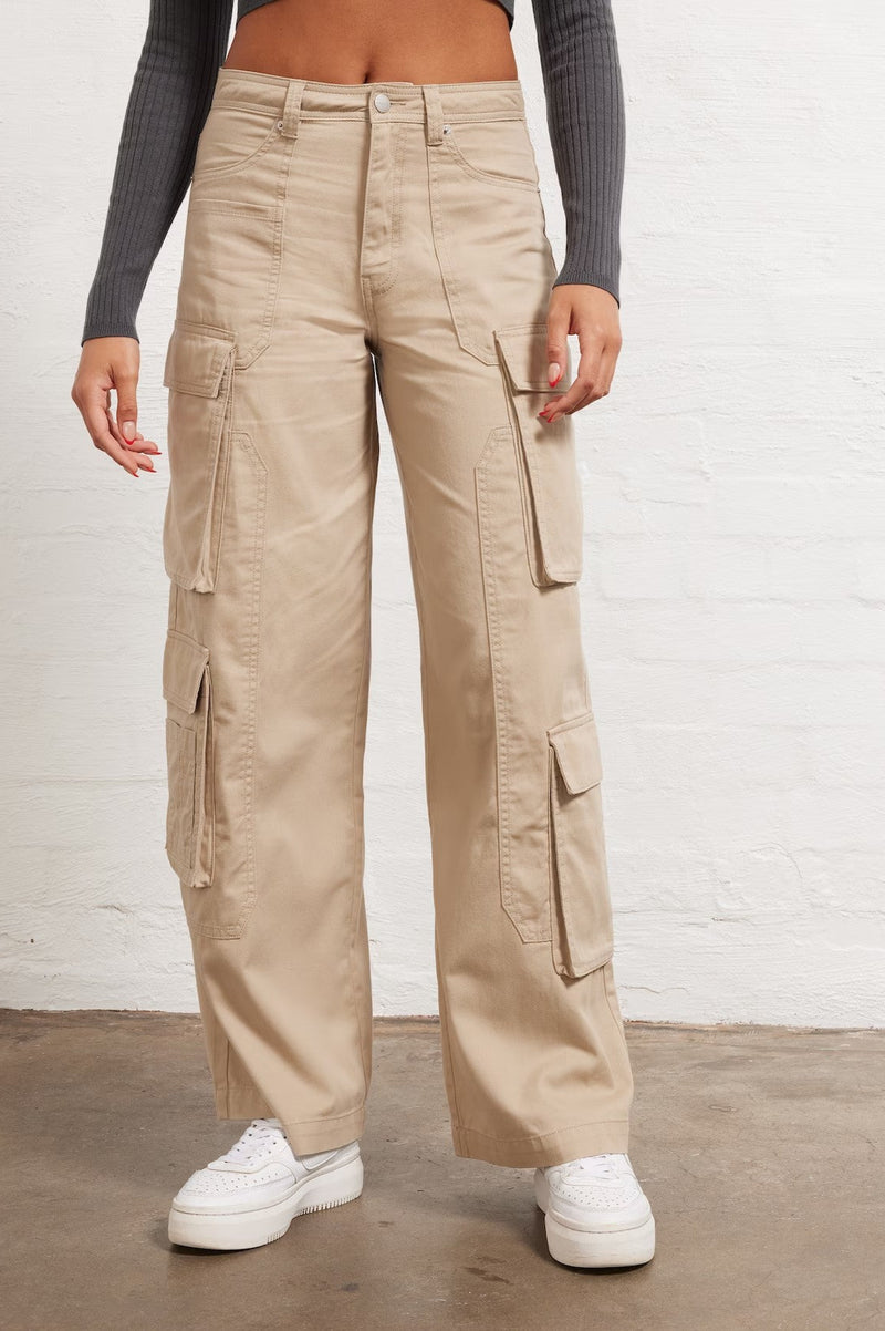American High-waisted Straight Leg Cargo Pant