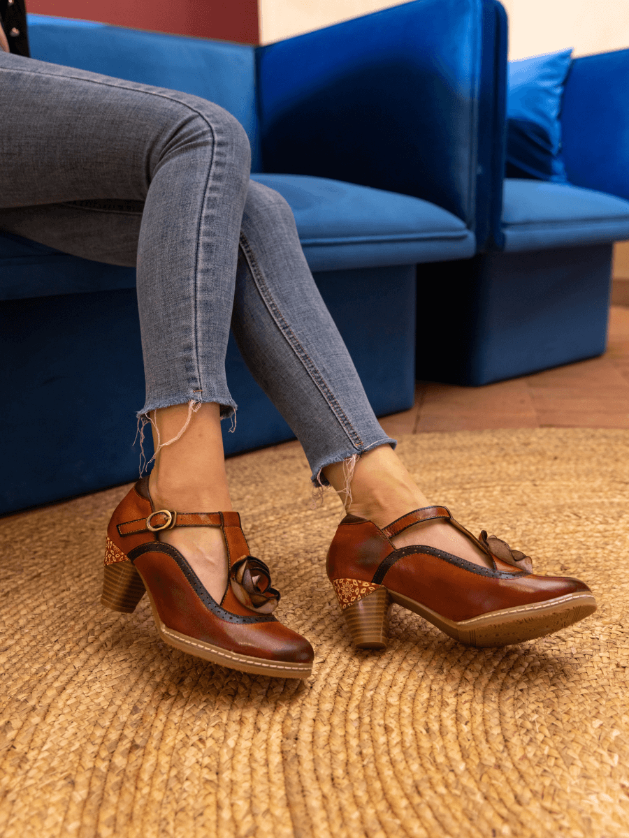 Soffia | Meet Me Under Rose Leather T-strap Sandal
