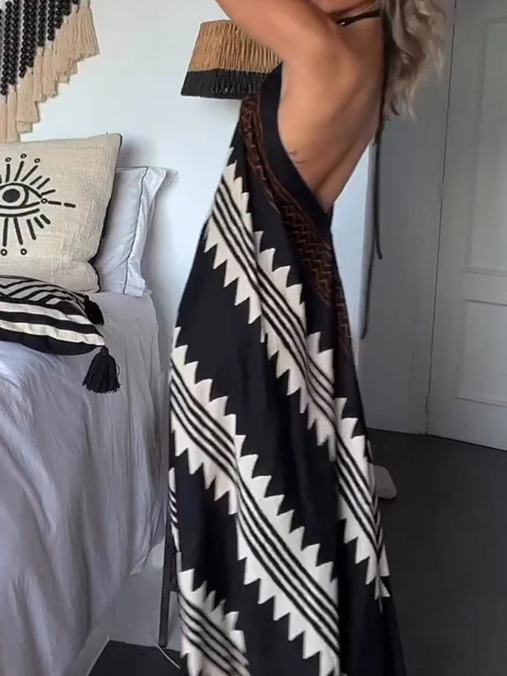 Savannah - Print Halter Neck Maxi Dress