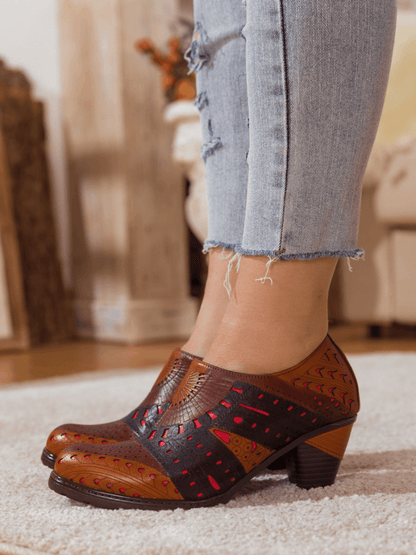Soffia | Perforated Brown Leather Pump