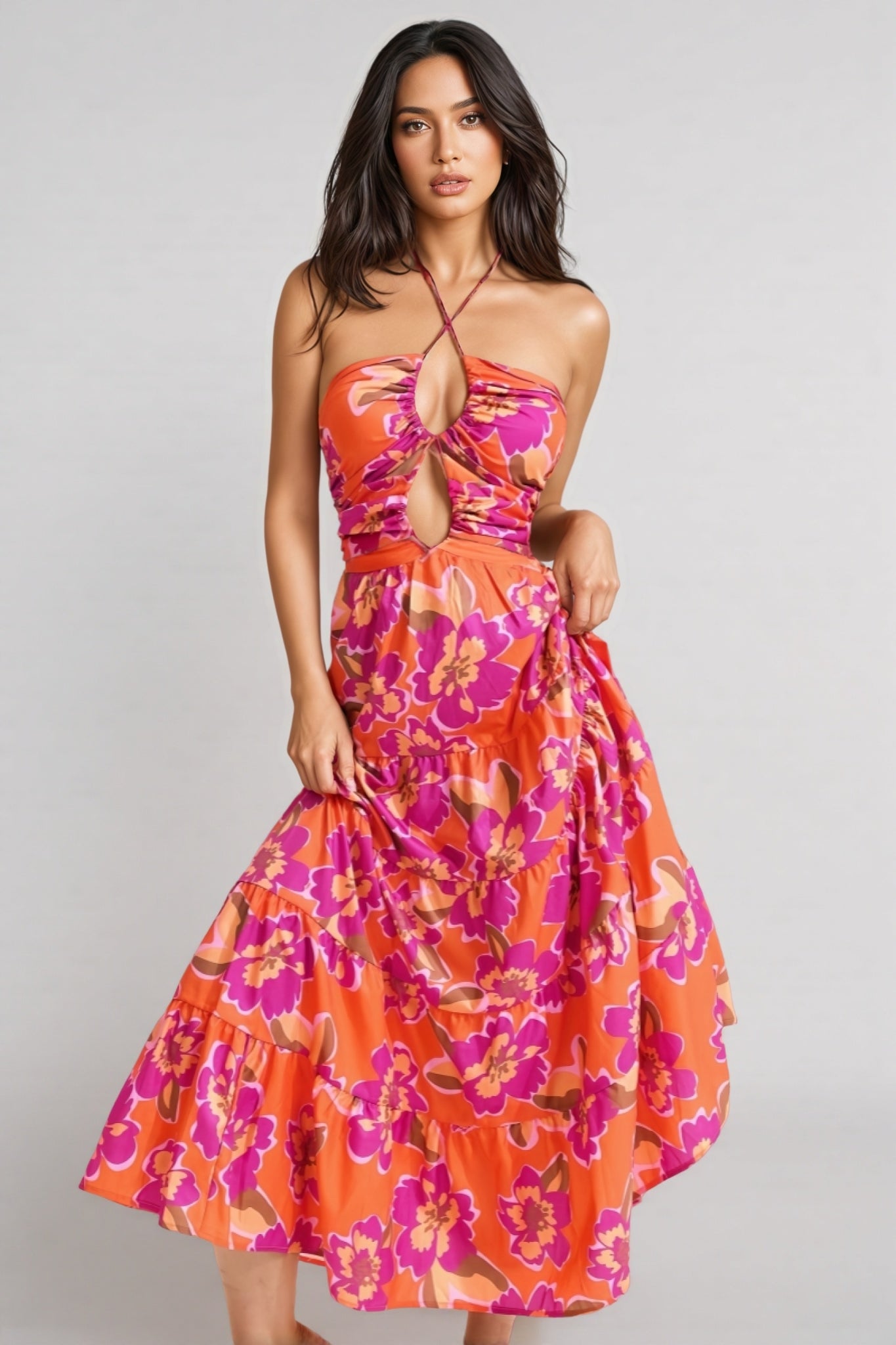 Dari Backless Maxi Dress