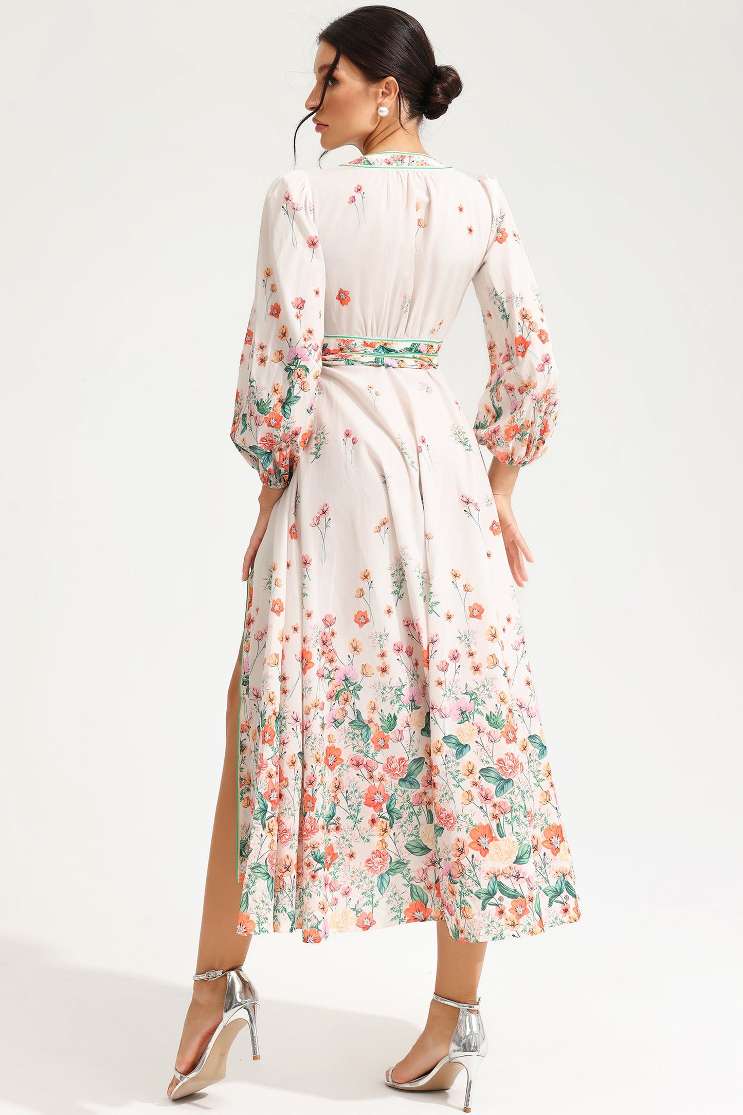 Long Sleeve V-neck Lace Up Midi Dress