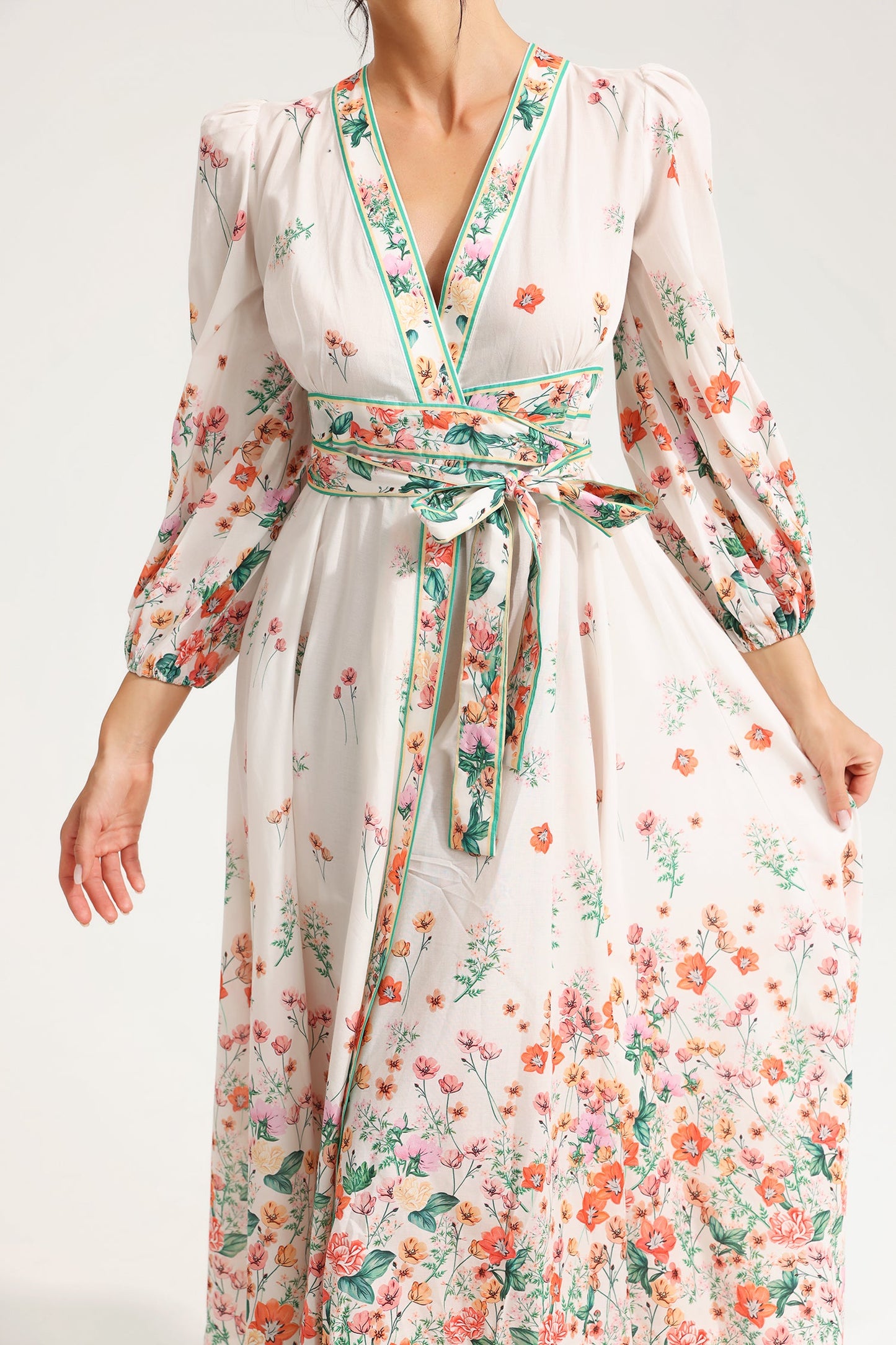 Long Sleeve V-neck Lace Up Midi Dress
