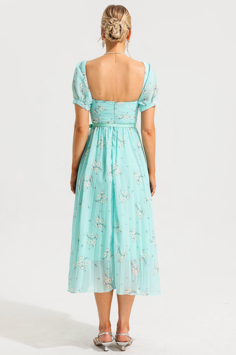 Sweetheart Neck Pleated Midi Dress With Belt