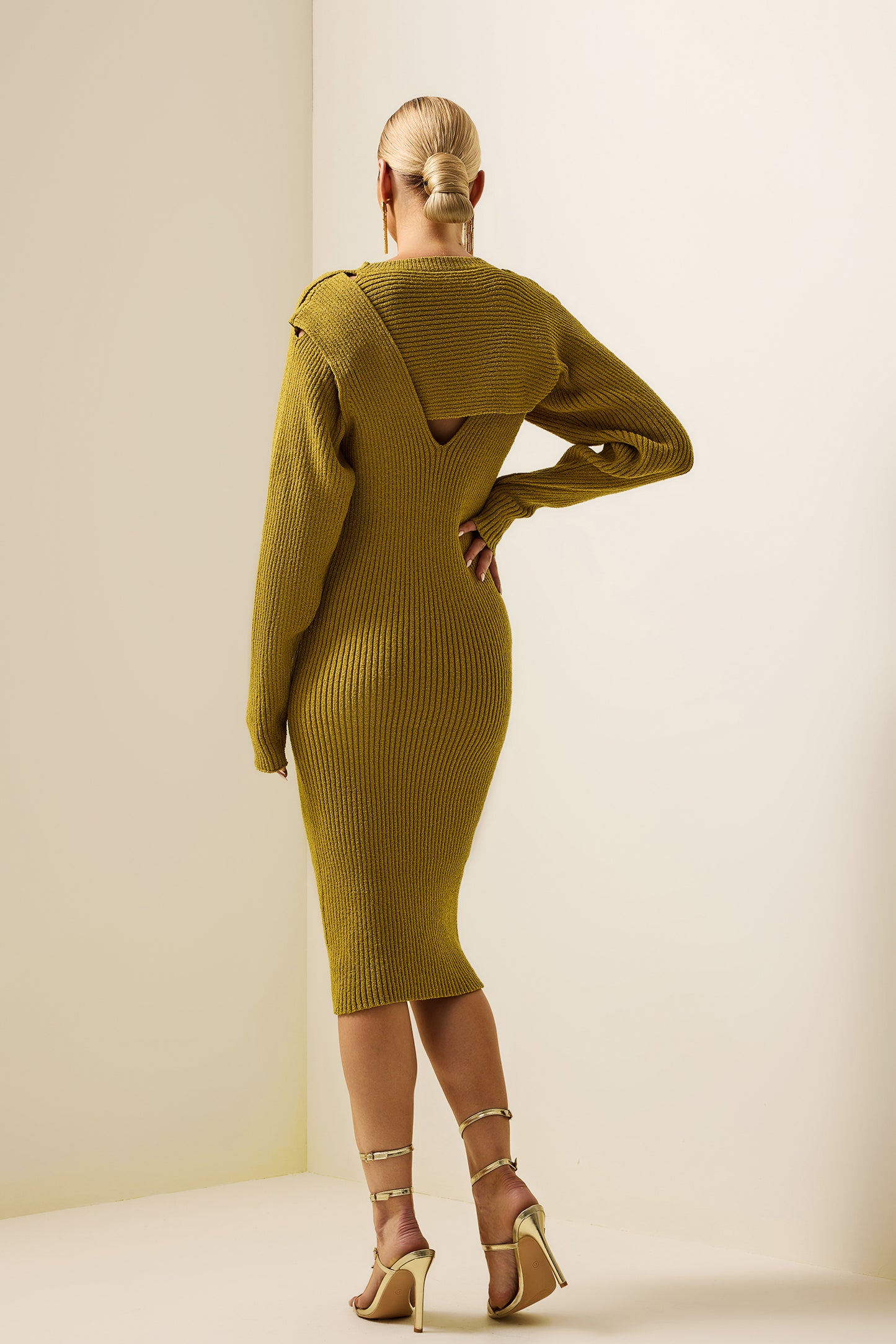 Knit Knotted Long Sleeve Midi Dress