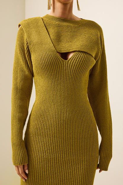 Knit Knotted Long Sleeve Midi Dress