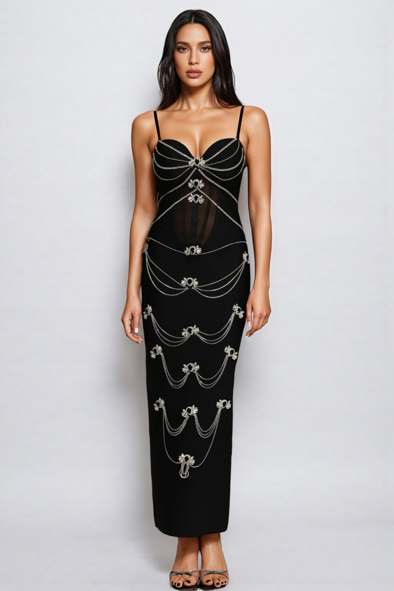 Geyren Sleeveless Diamond V-neck Bandage Maxi Dress